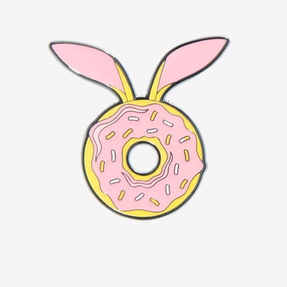 Loungefly Winnie the Pooh enamel pin (Mr. Rabbit)